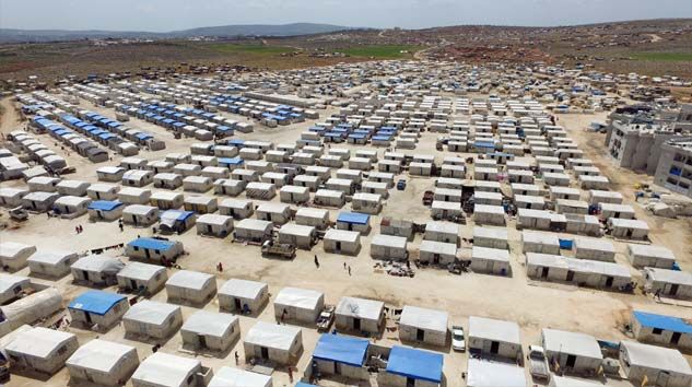 İHH, İdlib kırsalında 4 bin 500 adet briket evin inşasını tamamladı