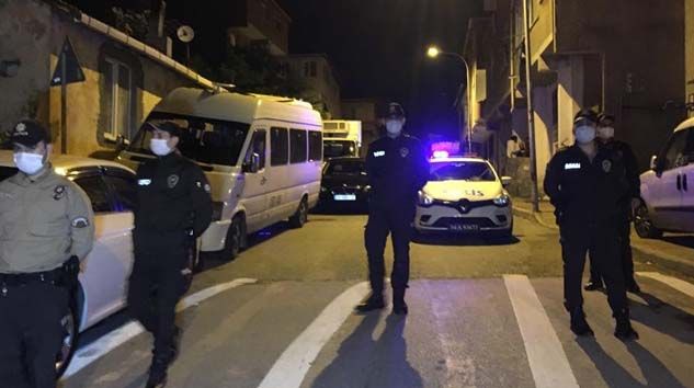 Sultanbeyli’de husumetli iki aile arasında bıçaklı kavga: 2’si ağır 6 yaralı