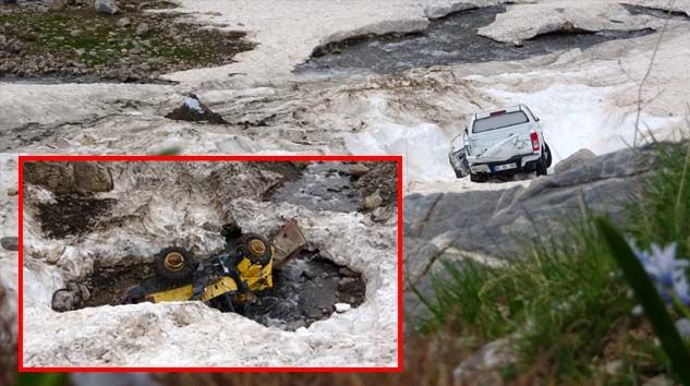 Çığ faciasında kar altında kalan araçlar karların erimesiyle ortaya çıktı
