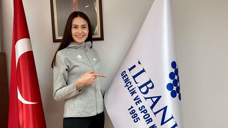 Milli tekvandocu İrem Yaman, İlbank’a transfer oldu