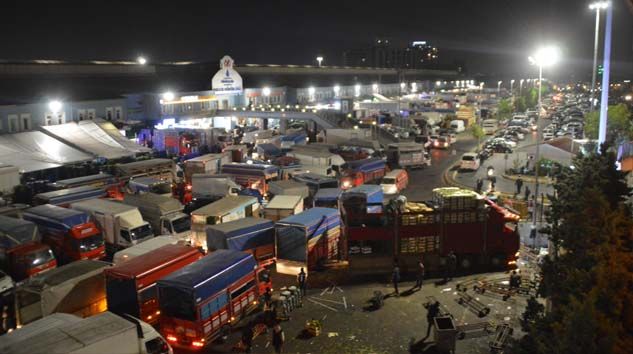 Bayrampaşa Sebze ve Meyve Hali’nde yoğunluk