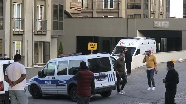 Esenyurt’ta haber alınamayan Murat Özyapıcı evinde ölü bulundu