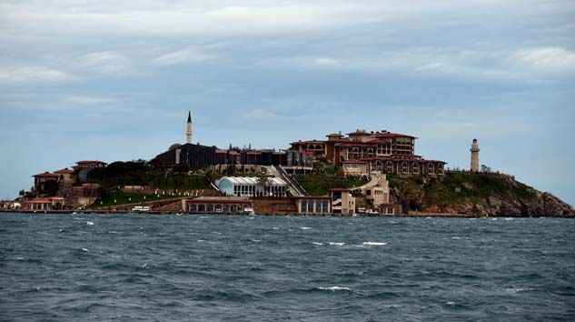Demokrasi ve Özgürlükler Adası ilk kez görüntülendi
