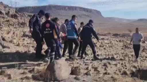 Arazide rahatsızlanan avcının yardımına UMKE yetişti