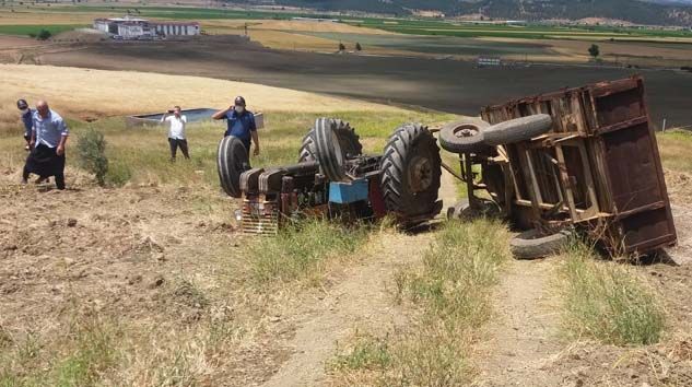 Kullandığı traktörün altında kalan Hasan Kırıcı hayatını kaybetti