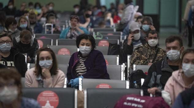 Rusya’da Covid-19 vaka sayısı 400 bini geçti