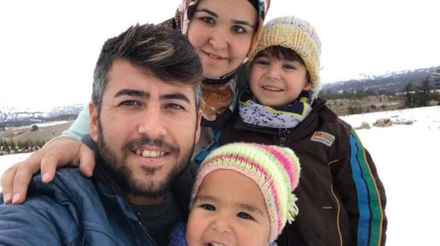 Hamile eşi için kayısı toplarken düşen Hamza Sezer hayatını kaybetti