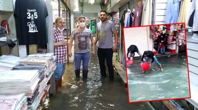 İzmir’de yağış hayatı felç etti, caddeler göle döndü