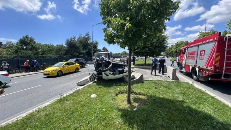 Ataköy sahil yolunda kaza: 2 yaralı