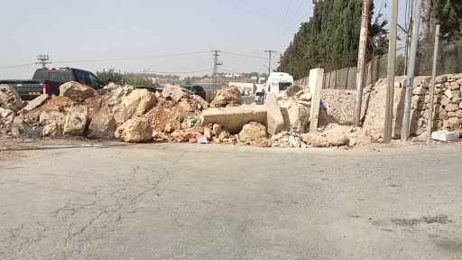 İsrail, Kudüs’e giden birçok yolu kapattı İsrail, Kudüs’e giden birçok yolu kapattı