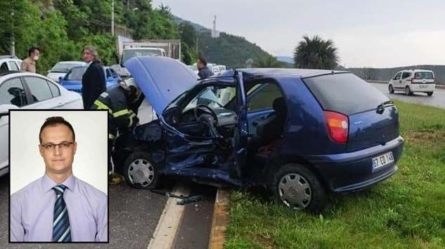 Ambulansla otomobil çarpışan otomobildeki Zekeriya Duyar hayatını kaybetti