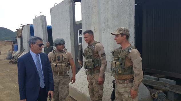 Kaymakam Özkan’dan operasyon bölgesindeki askerlere ziyaret