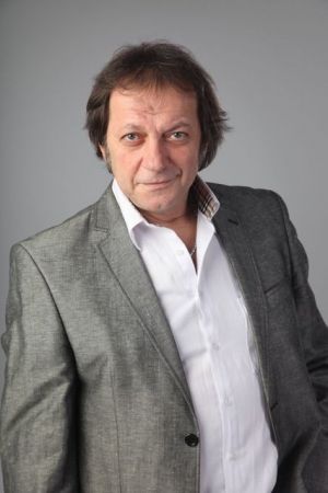 SON DAKİKA! ÜNLÜ OYUNCU HAYATINI KAYBETTTİ