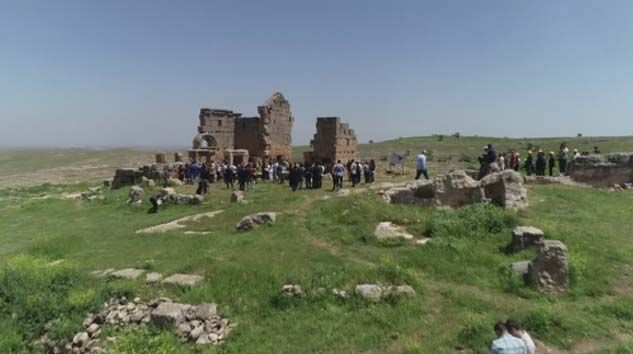 Zerzevan Kalesi kapılarını ziyaretçilerine açtı