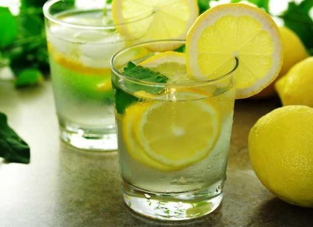 Limonlu su içmenin faydaları saymakla bitmiyor
