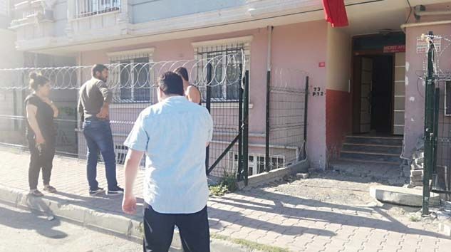 Esenyurt’ta 15 aylık bebek 3’üncü kattan düştü