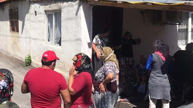 Antalya’da genç adam evinde ölü bulundu