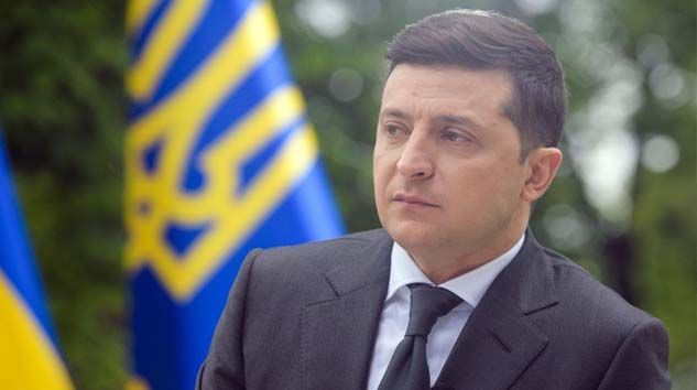 Zelenskiy: Korkmadığımı göstermek için korona virüse yakalanmayı planladım