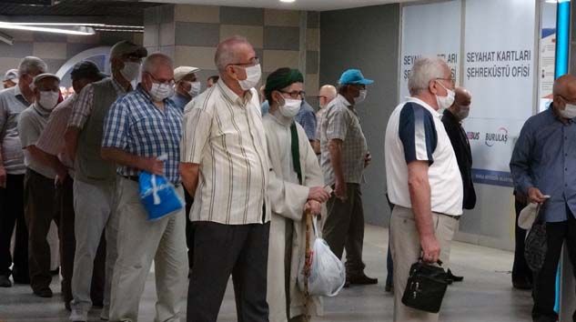 Bursa’da 65 yaş üstünün ücretsiz ulaşım çılgınlığı