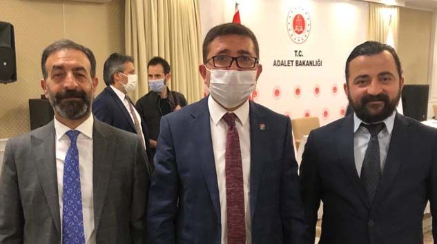 Adalet Bakanı Gül, baro başkanlarıyla bir araya geldi