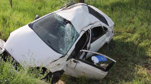 Artvin’e giden araç Sivas’ta kaza yaptı: 2 ölü, 2 yaralı