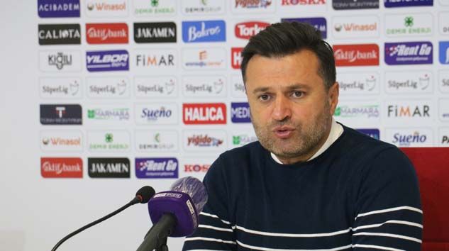 Bülent Uygun: Futbolcu kardeşlerimi tebrik ediyorum