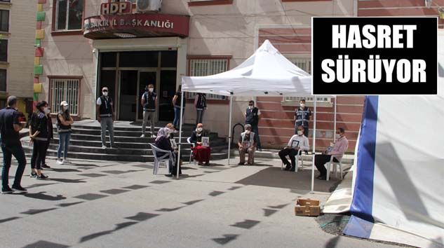 HDP önündeki ailelerin evlat nöbeti 288’inci gününde