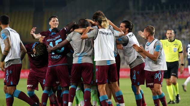 Ziraat Türkiye Kupasında ilk finalist Trabzonspor