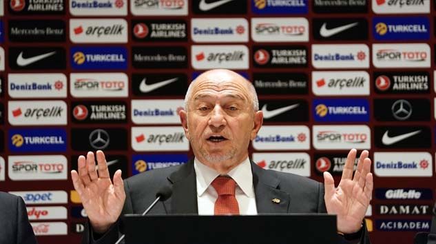 Nihat Özdemir, Fenerbahçe Spor Kulübü üyeliğinden istifa etti