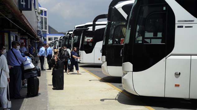 İstanbul’da otobüs bileti fiyatları yüzde 40 düştü