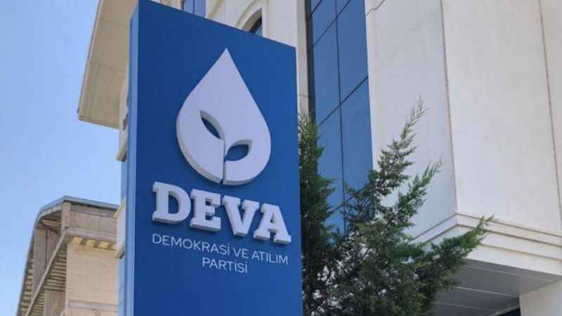Altılı masanın ortağı DEVA Partisi'nde istifa depremi