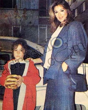 Yeşilçam güzeli Gülşen Bubikoğlu, sosyal medyada gündem oldu