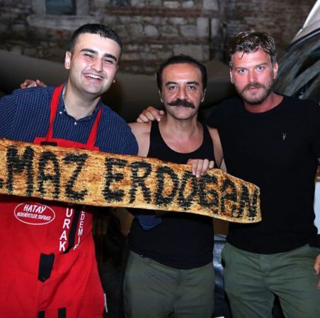 Dünyayı kasıp kavuran CZN Burak kimdir?