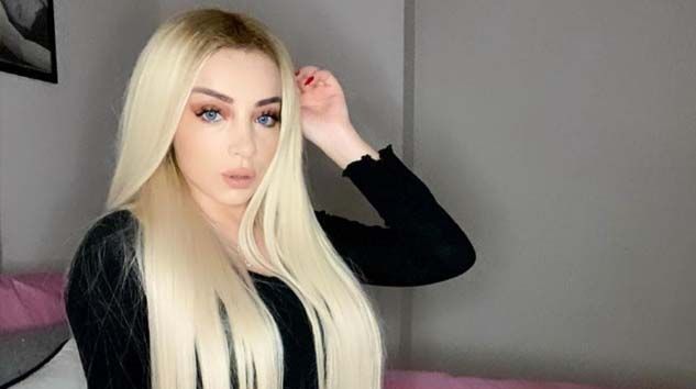 Genç model Yasemin Aslan sosyal medyanın gündemine oturdu