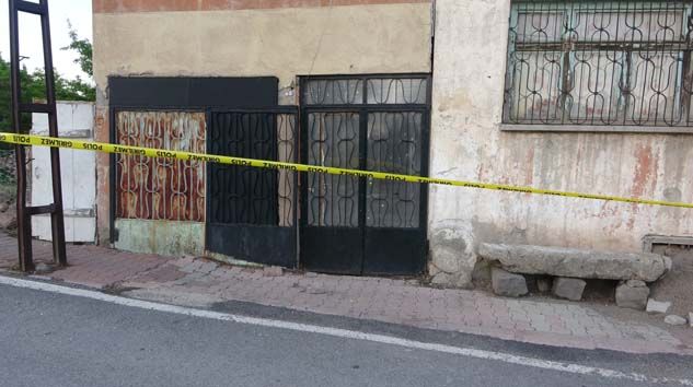 Kayseri’de üvey baba 3 yaşındaki Alperen’i boğarak öldürdü