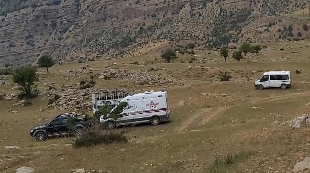 Siirt’te yıldırımın çarptığı kadın hayatını kaybetti Siirt’te yıldırımın çarptığı kadın hayatını kaybetti