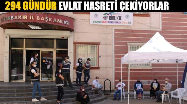 HDP önündeki ailelerin evlat nöbeti