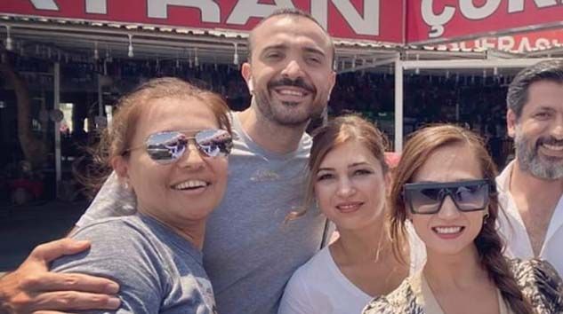 Demet Akalın 140 yıllık lezzetten vazgeçemiyor