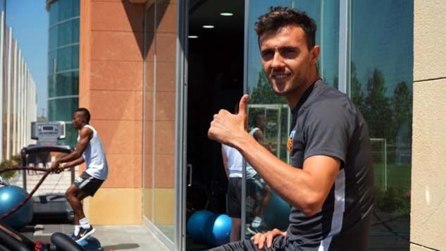 Gustavo Campanharo 10 maçta 5 kart gördü