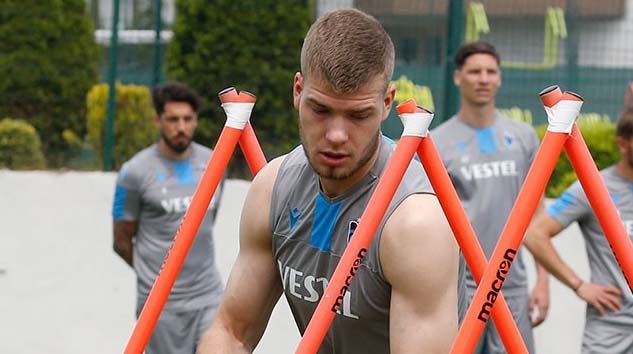 Alexander Sörloth sessizliğini bozmak istiyor