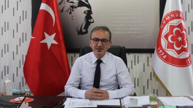 Keneler pantolon paçalarından girmeyi seviyor