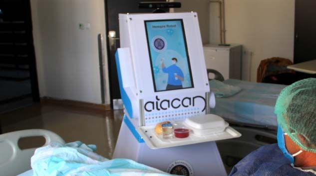 Covid hastalarının yeni bakıcısı robot hemşire ‘Atacan’