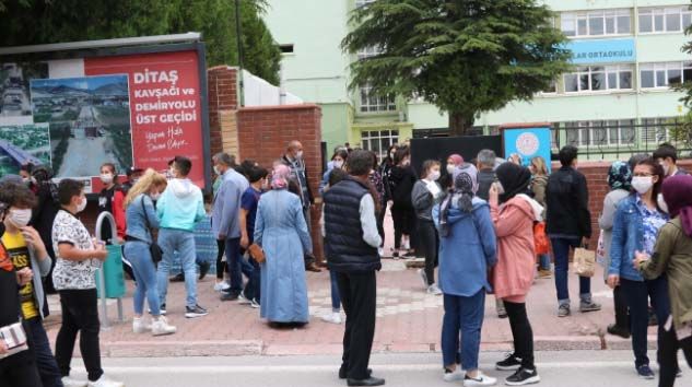 MEB okulların açılacağı tarihi açıkladı