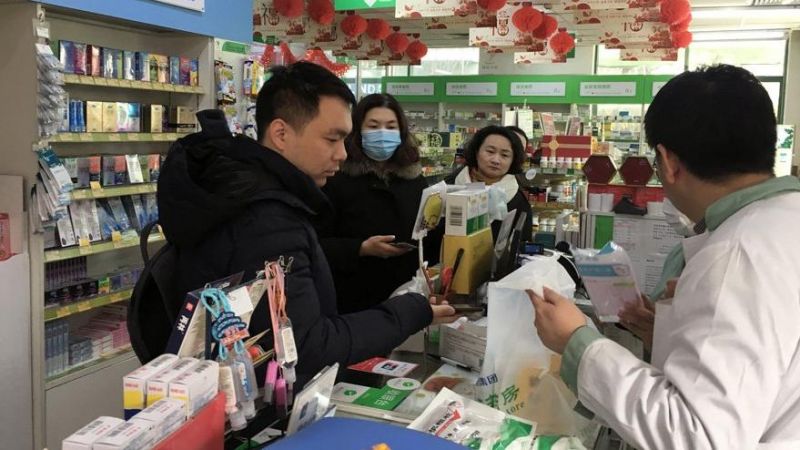 Son dakika… Çin’den korkutan açıklama: Salgın insandan insana bulaşıyor