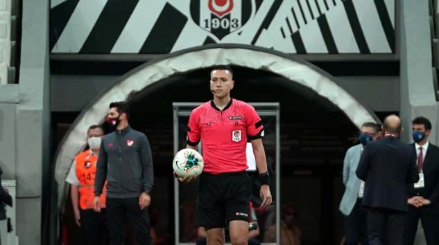 Beşiktaş – Konyaspor maçında sakatlanan hakem Zorbay Küçük altı ay maç yönetemeyecek