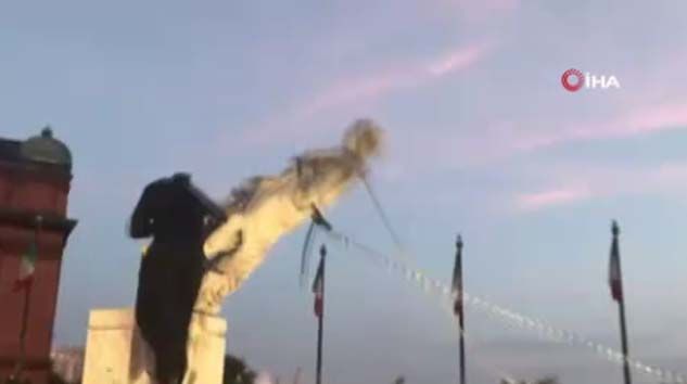 ABD’de Kristof Kolomb’un bir heykeli daha yıkıldı