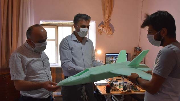 F35 maketi yapan Hakkarili genç Teknofest’e davet edildi