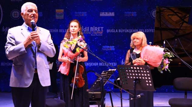 Büyükşehirden İdil Biret Konseri