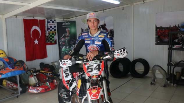 Milli motosikletçi Razgatlıoğlu, 4 aylık aradan sonra pistlere dönüyor