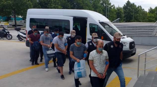 FETÖ’nün ‘Hizmet hattına’ operasyon: 12 İnfaz koruma memuru gözaltında